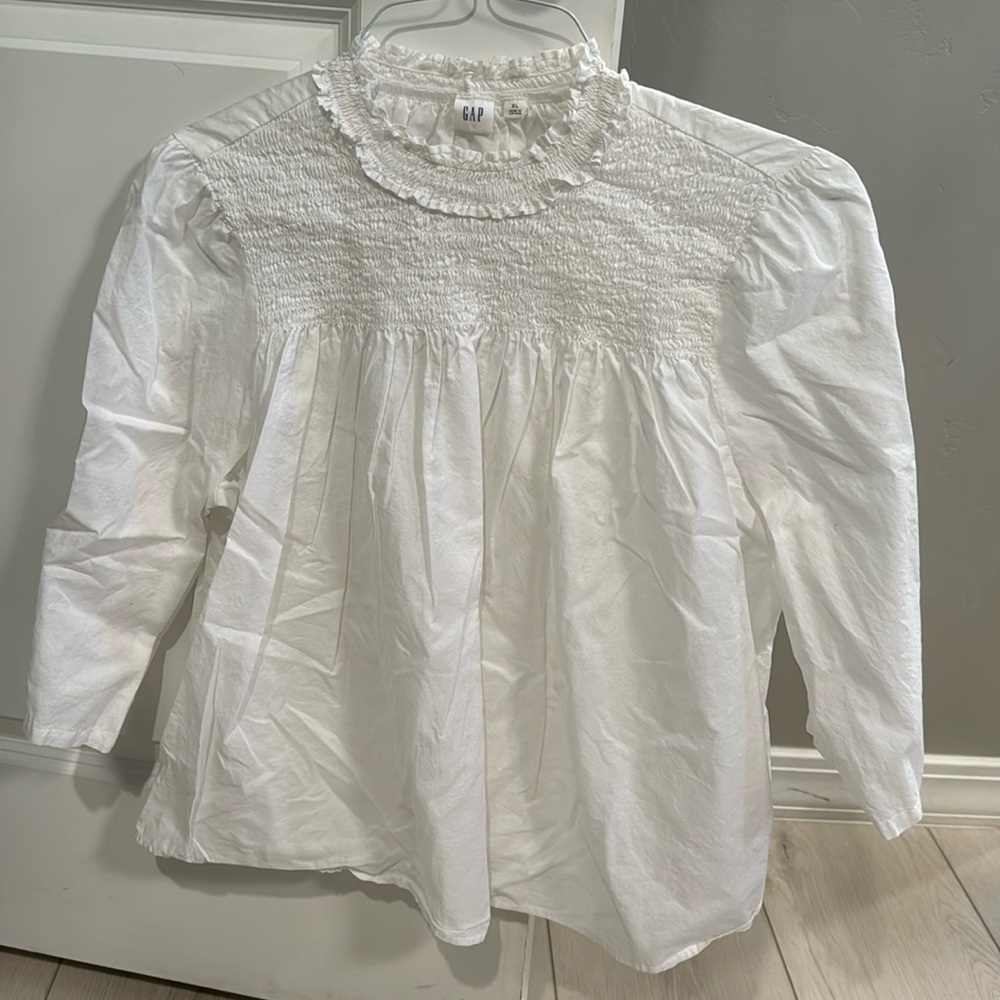 Gap XL white cotton blouse